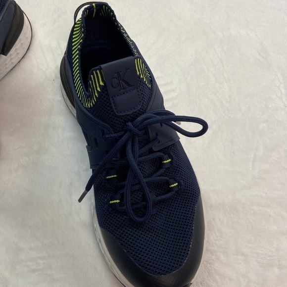Calvin Klein Aleah Athletic Training Sneaker Navy/Neon Green Preowned Size 7M - Picture 5 of 16